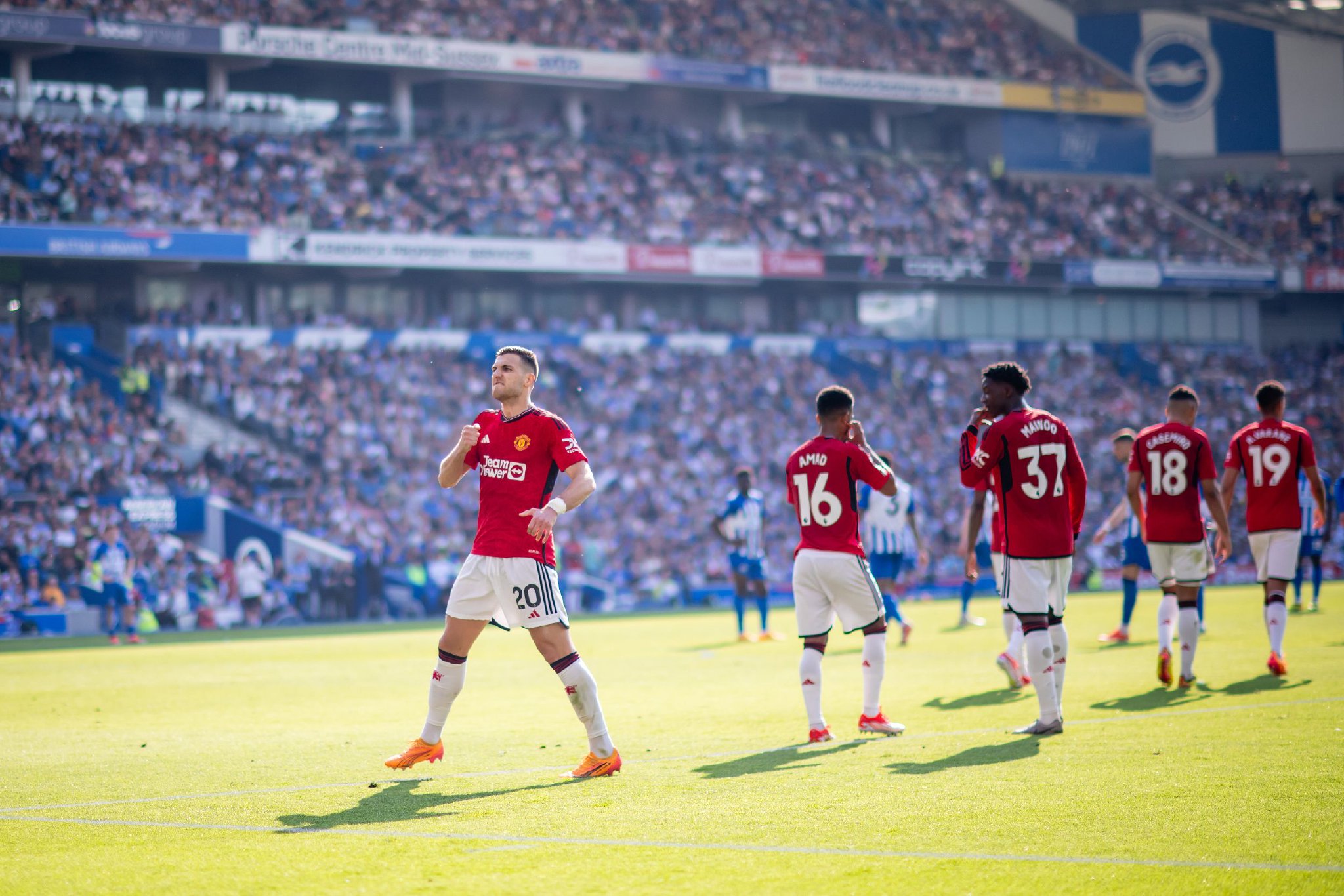 既激起了足 既激起了足