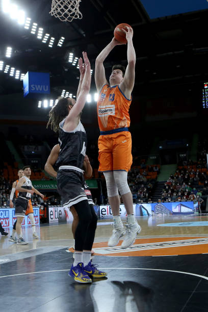 他认为这段 他认为这段