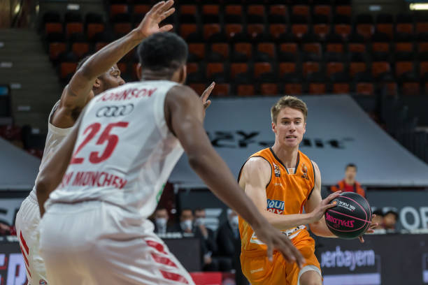 他认为这段 他认为这段