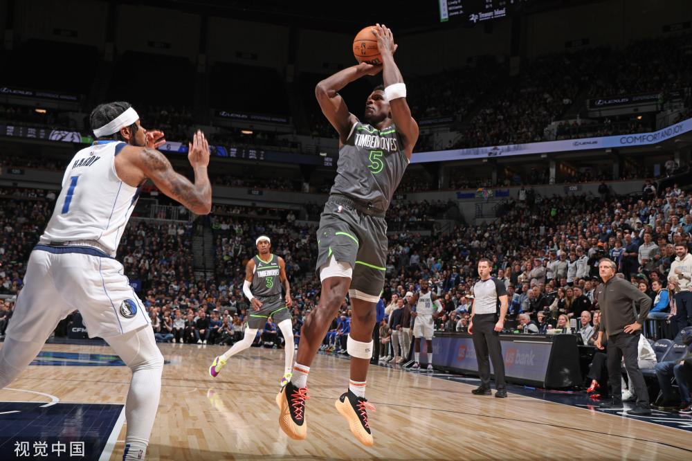 米切尔通过 米切尔通过